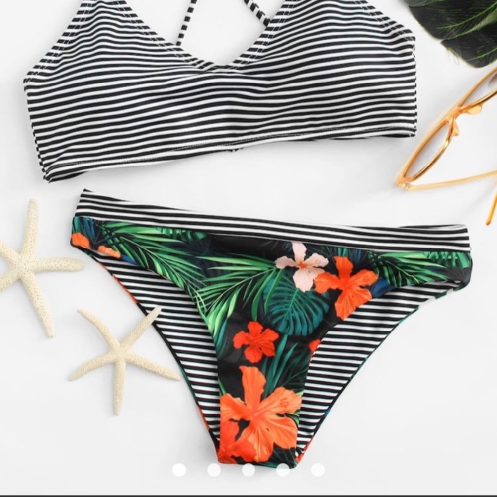 5 for $25🎈Cupshe reversible bikini bottoms